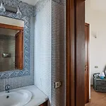 Villa Mistral